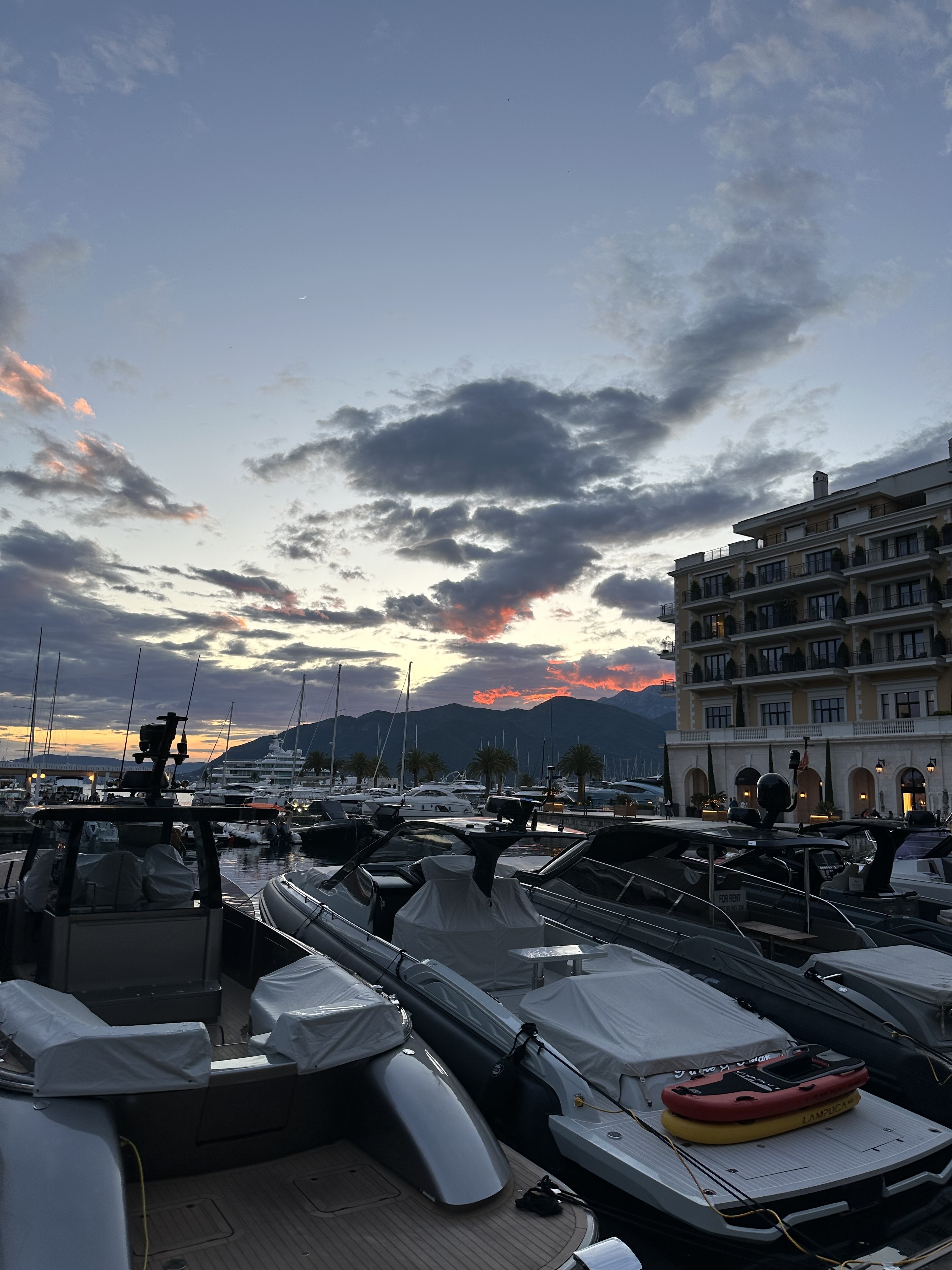 Working from a beautiful beach in the Bahamas